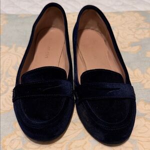 Madden Girl Elegant Navy Velvet Loafers